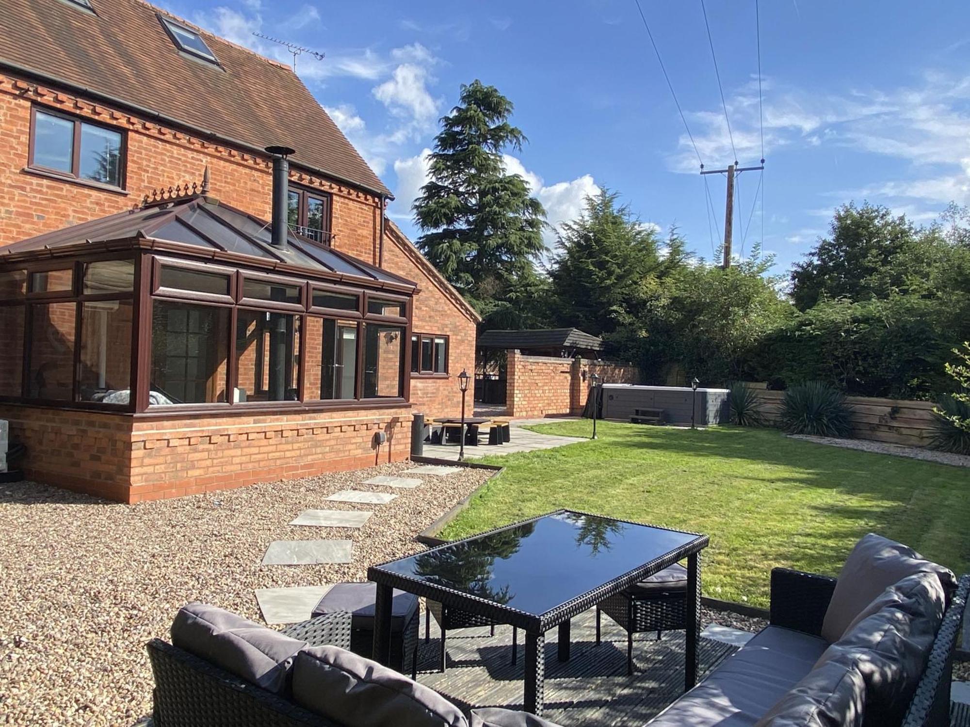 The Coach House Villa Birmingham Kültér fotó