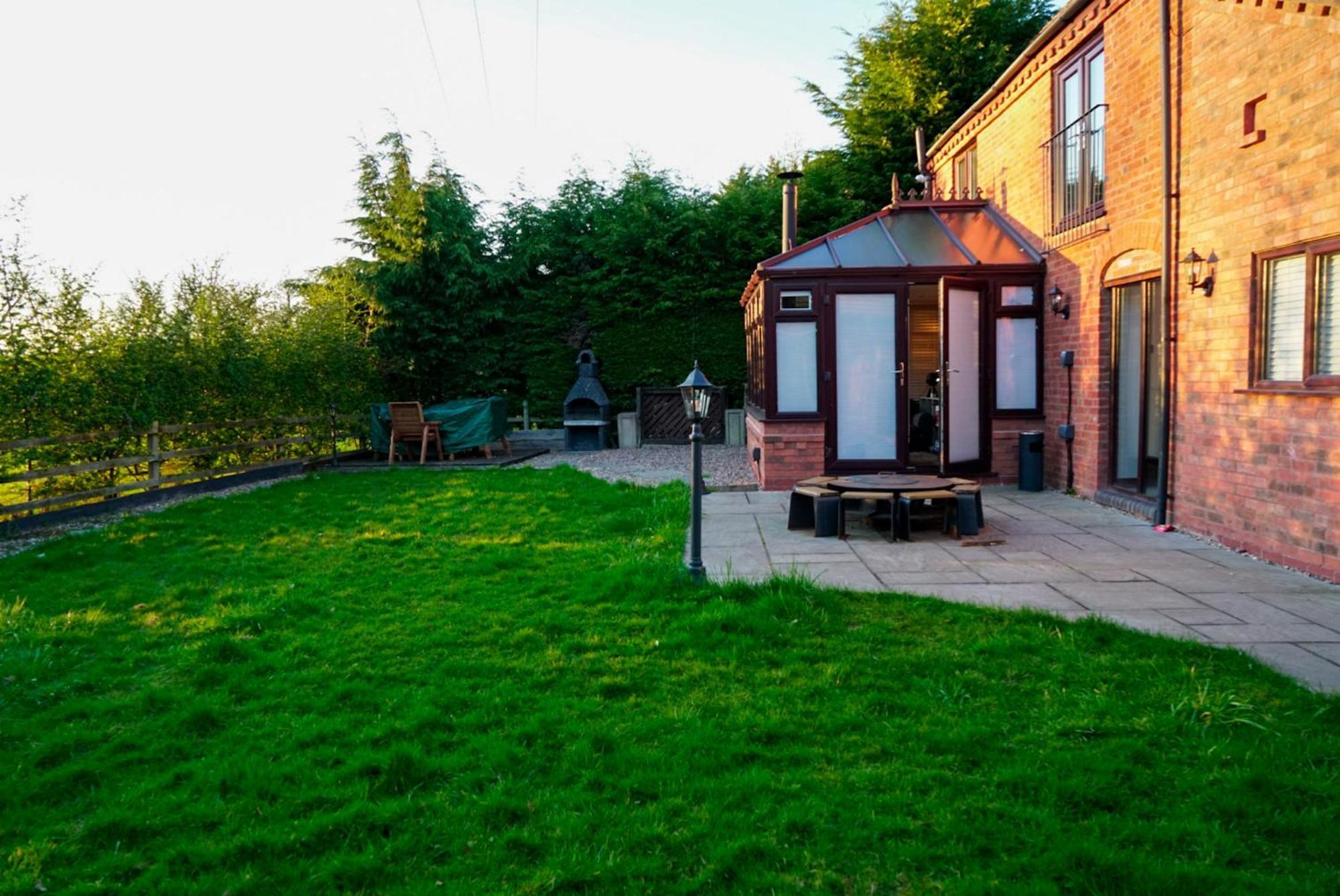 The Coach House Villa Birmingham Kültér fotó